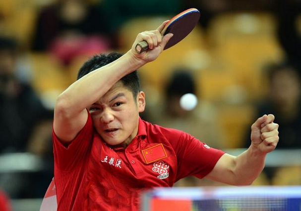 2015乒乓球世界杯：樊振东橫扫西蒙 进8强