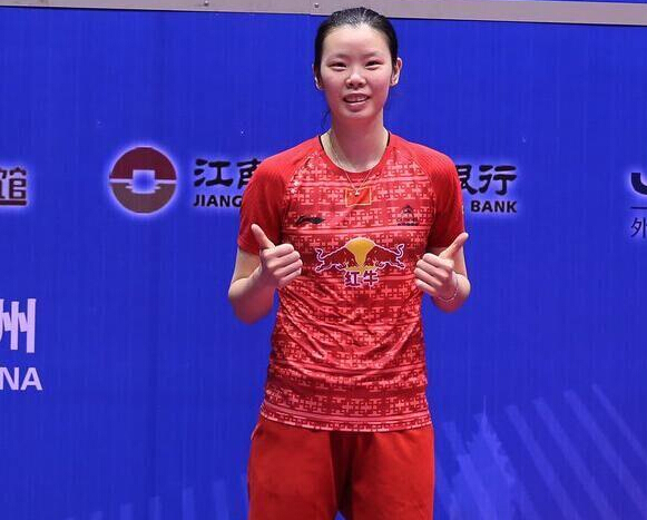 2016中国羽毛球大师赛：李雪芮2-1力克孙瑜夺冠