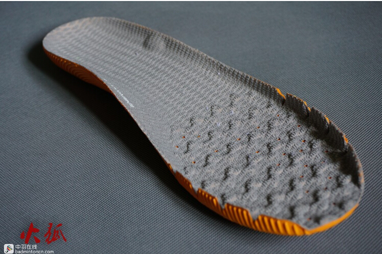 Victor SH-P8500ace羽毛球鞋试穿评测感受：舒适耐用的稳定类球鞋